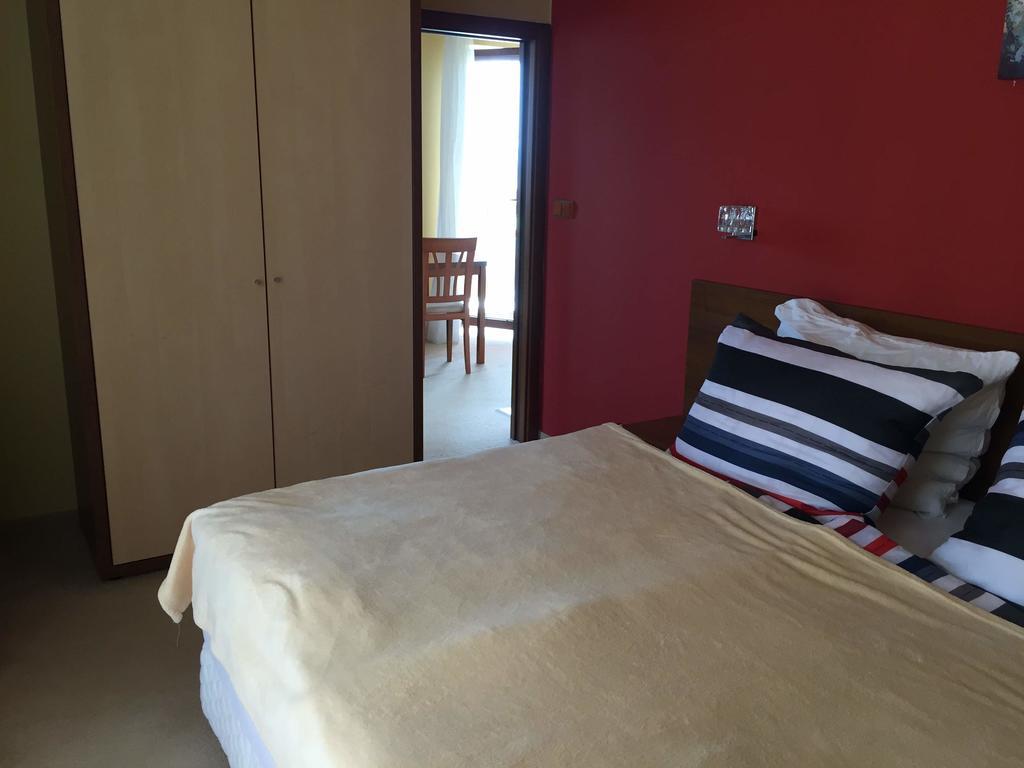 Apartman Fiona Vel'ka Lomnica Exterior foto